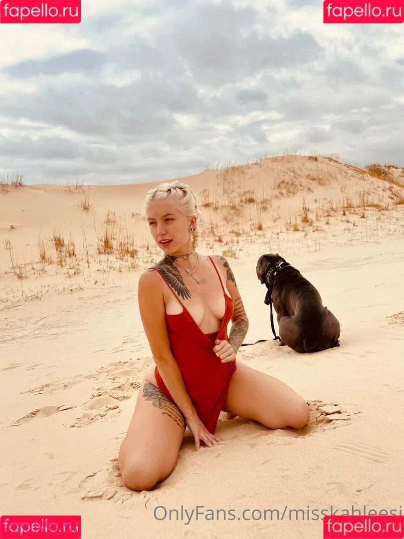 misskahleesi Onlyfans Photo Gallery 