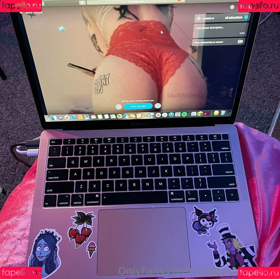 bluddycherryfree Onlyfans Photo Gallery 