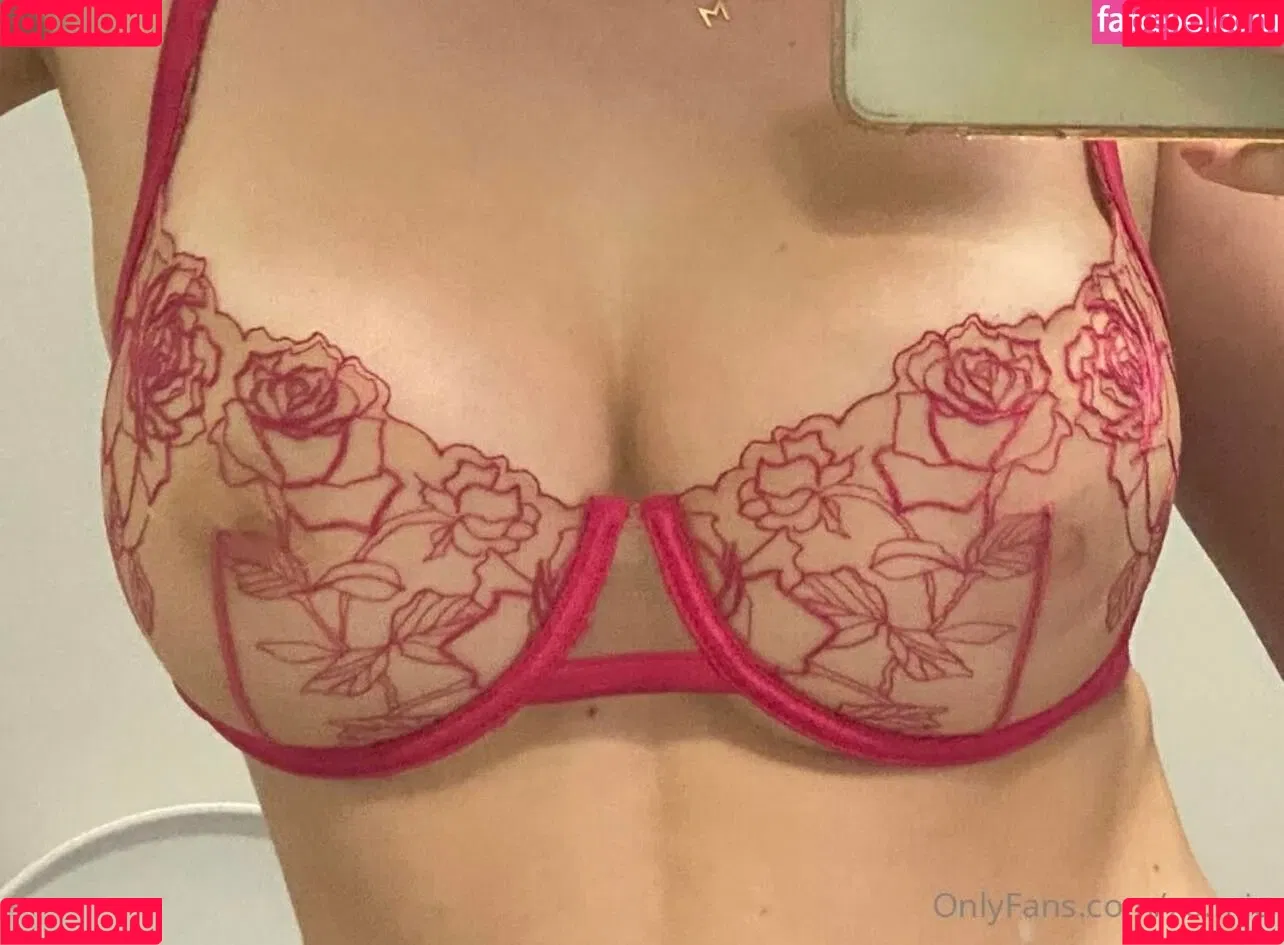 Micaela Metcalf Onlyfans Photo Gallery 