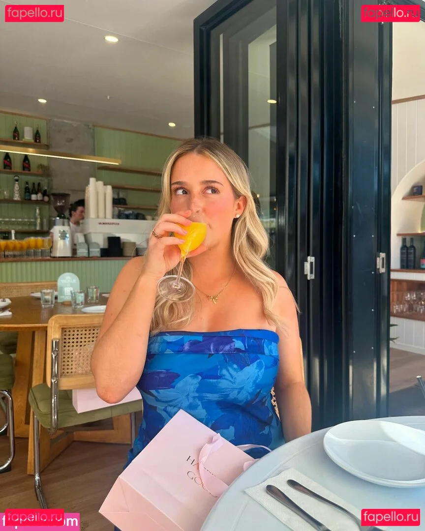 Micaela Metcalf Onlyfans Photo Gallery 