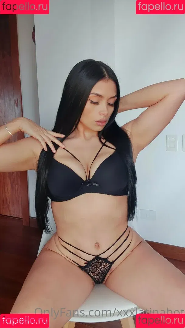 xxxlatinahot Onlyfans Photo Gallery 