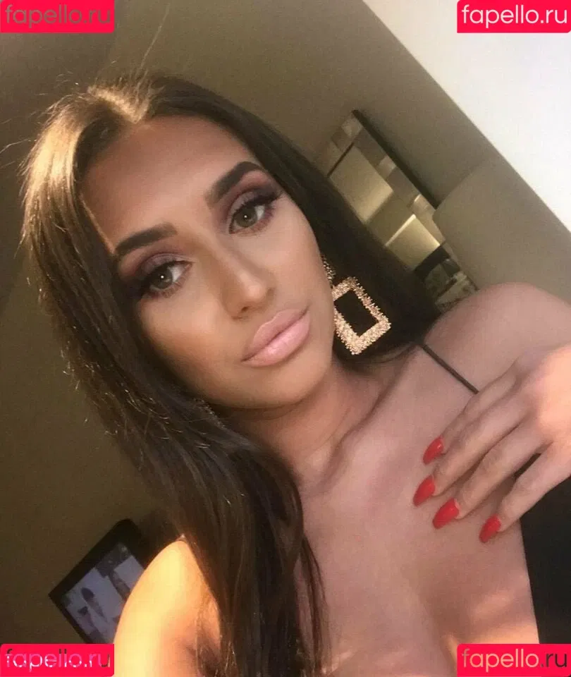 Sarah Malcolm Onlyfans Photo Gallery 