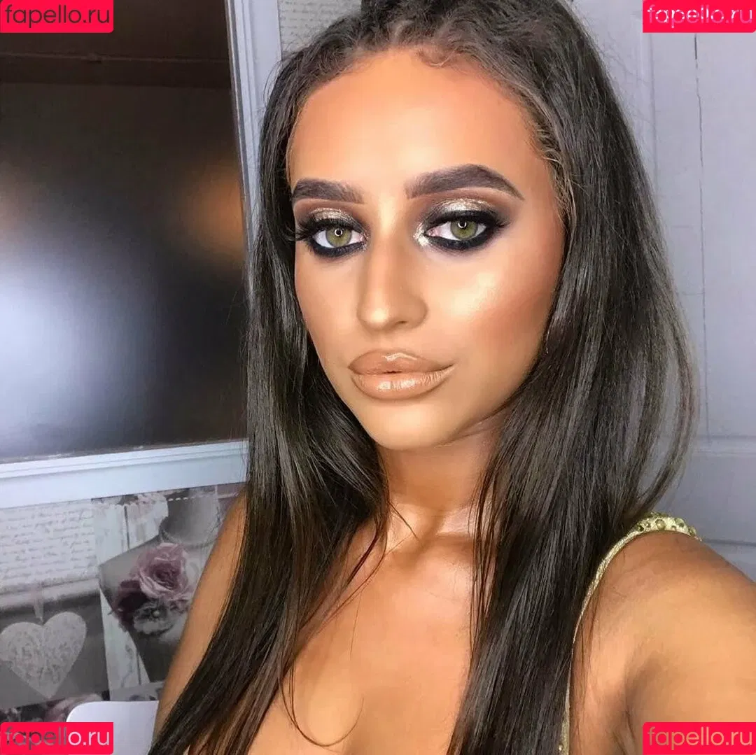 Sarah Malcolm Onlyfans Photo Gallery 