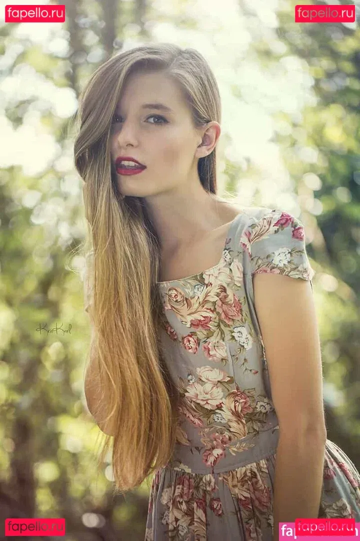 Jade Lyon Onlyfans Photo Gallery 