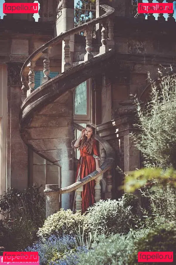 Jade Lyon Onlyfans Photo Gallery 