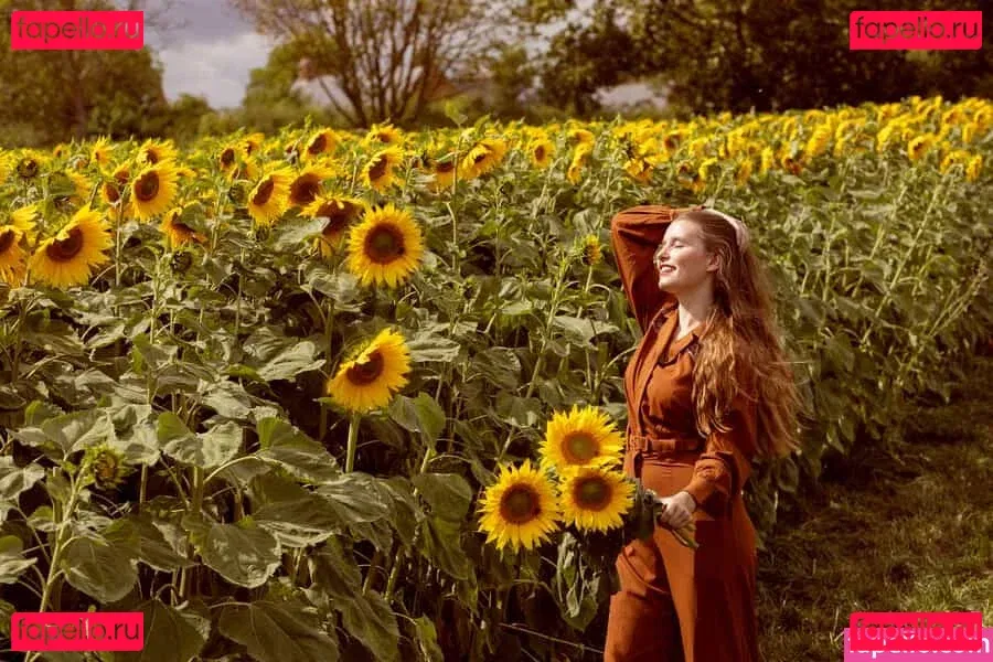 Jade Lyon Onlyfans Photo Gallery 