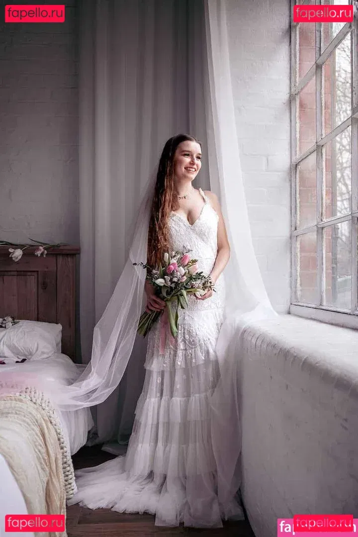 Jade Lyon Onlyfans Photo Gallery 