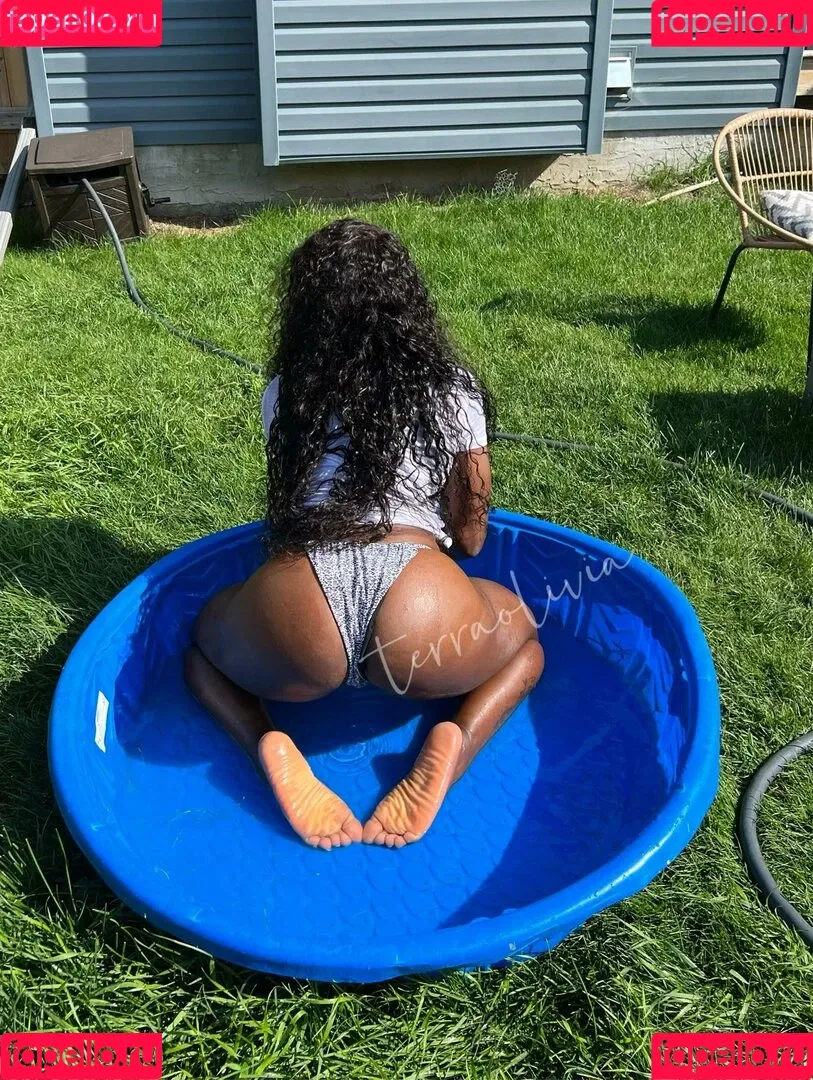Terra Olivia VIP Onlyfans Photo Gallery 