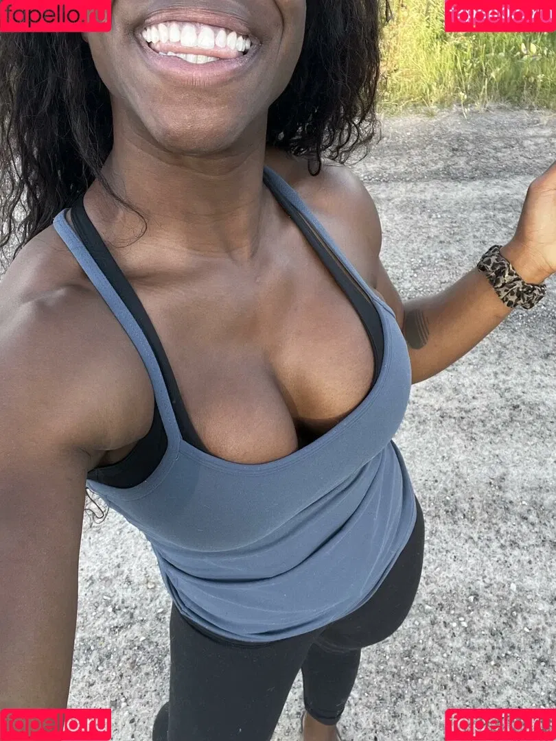 Terra Olivia VIP Onlyfans Photo Gallery 