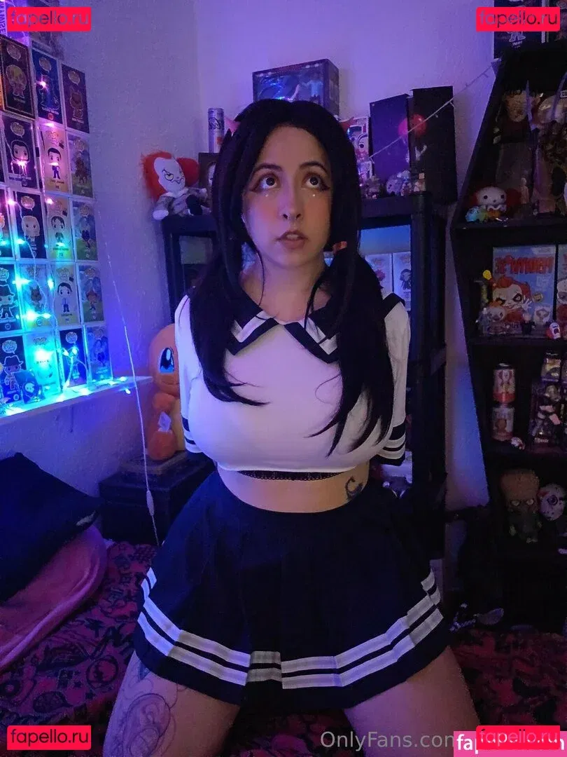 evyrosas Onlyfans Photo Gallery 