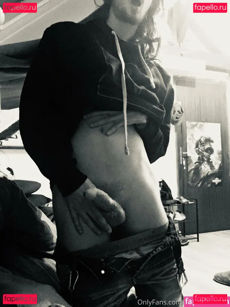 jai_un_chapeu Onlyfans Photo Gallery 