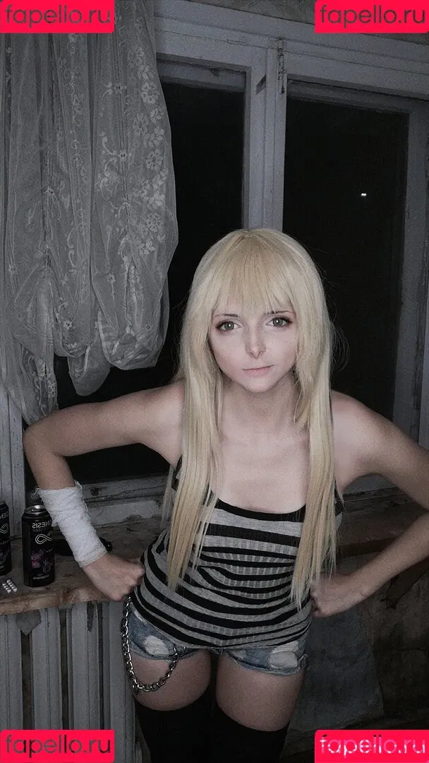 Mari_Aisu Onlyfans Photo Gallery 