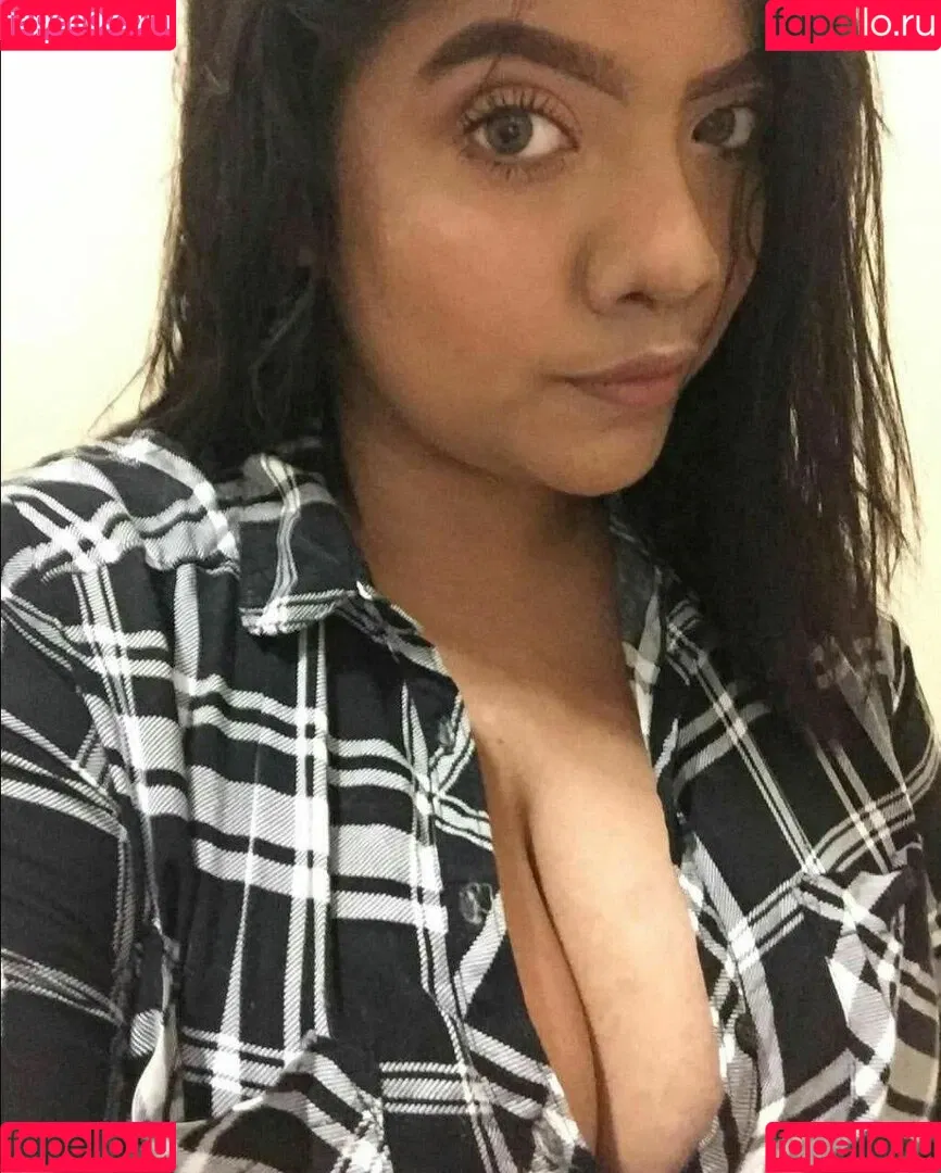 catbykz Onlyfans Photo Gallery 