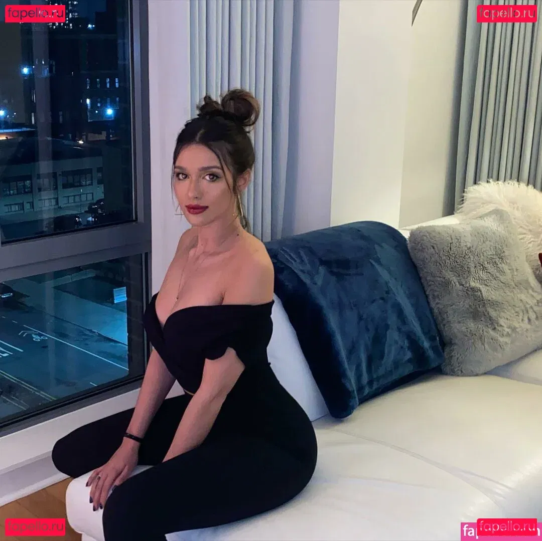 leahfrag Onlyfans Photo Gallery 