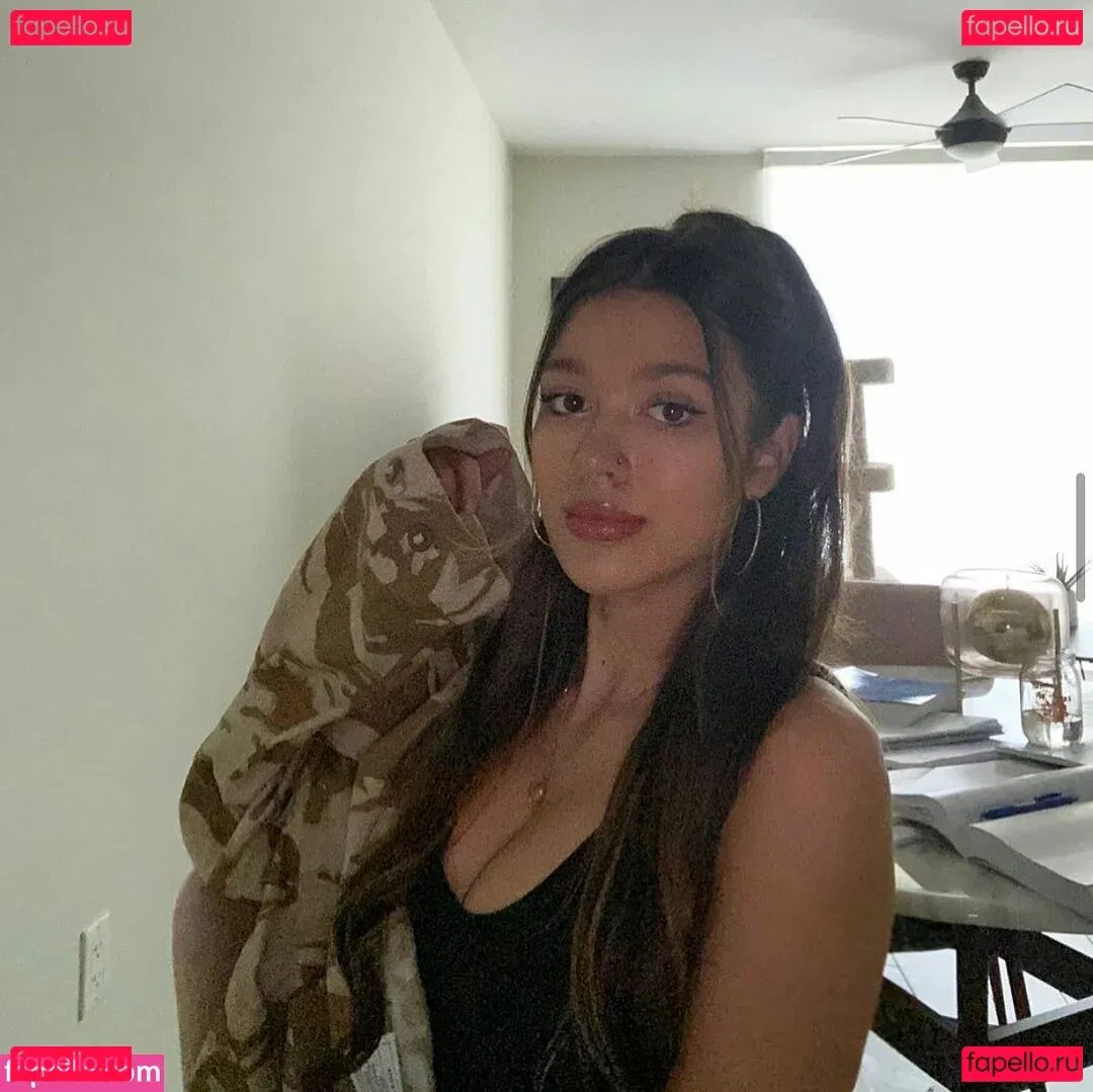 leahfrag Onlyfans Photo Gallery 