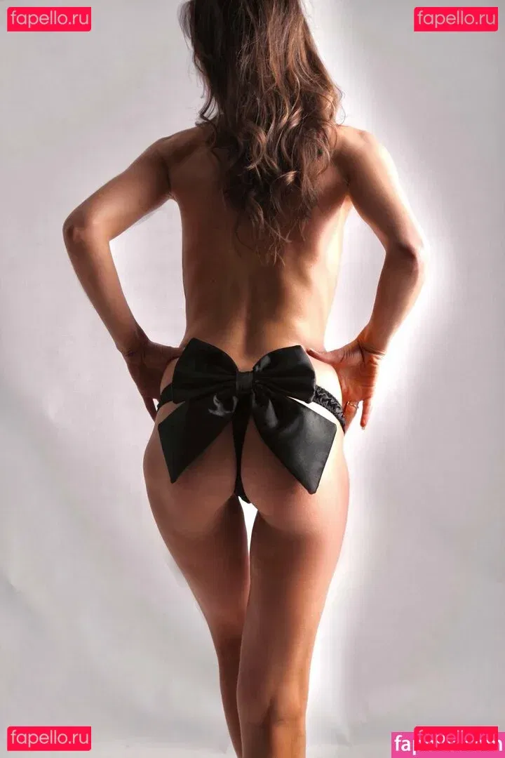 Elle JMCPFB Onlyfans Photo Gallery 