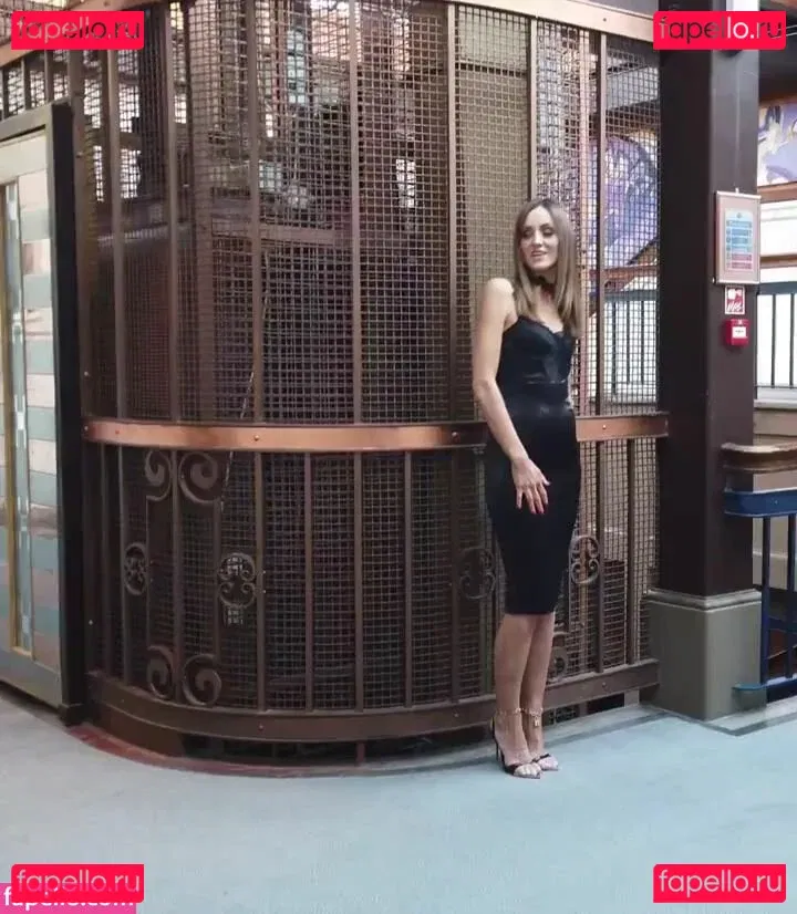 Elle JMCPFB Onlyfans Photo Gallery 