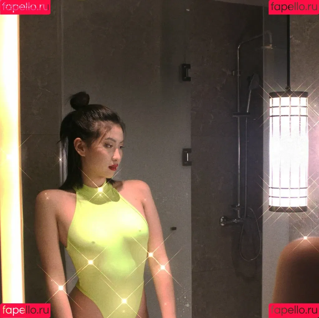 shijiuuuu127585 Onlyfans Photo Gallery 