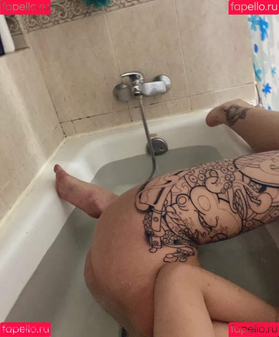 shijiuuuu127585 Onlyfans Photo Gallery 