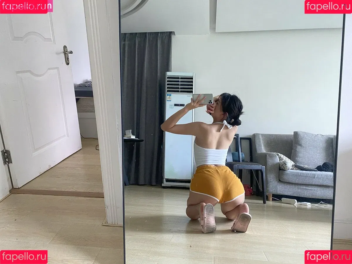 shijiuuuu127585 Onlyfans Photo Gallery 