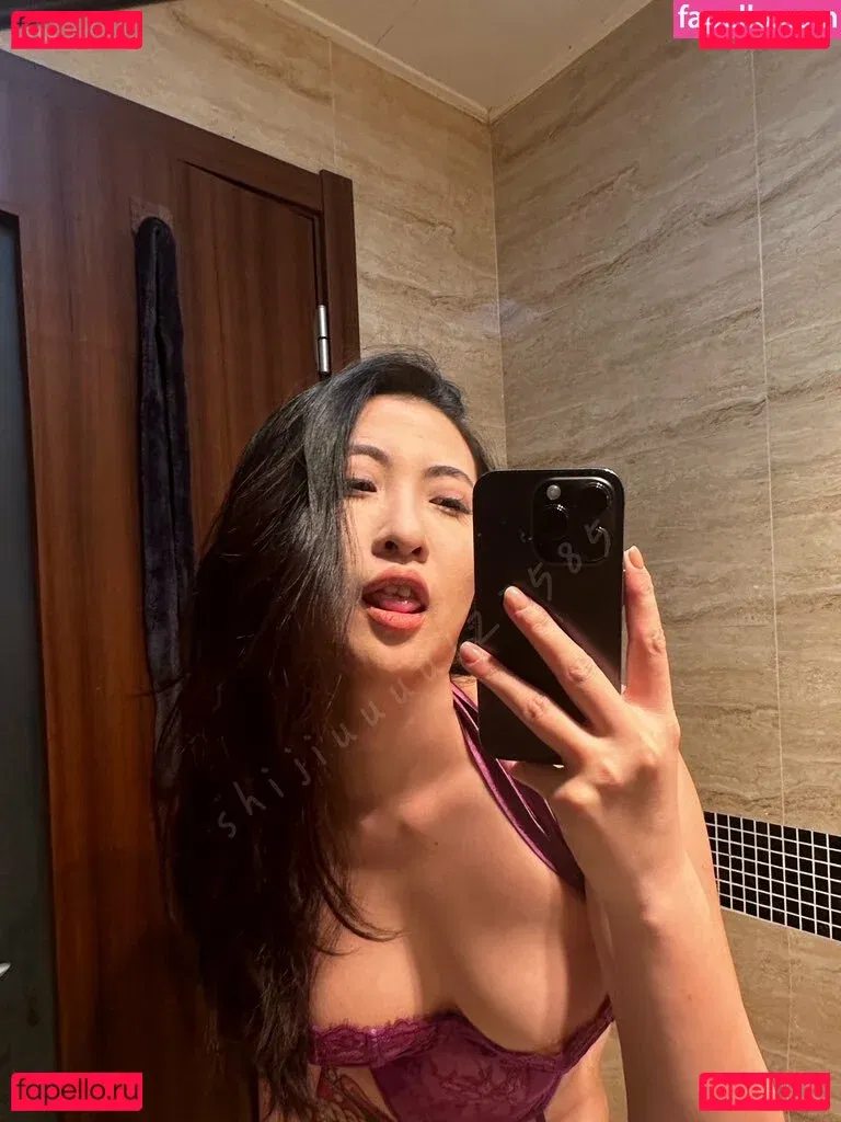 shijiuuuu127585 Onlyfans Photo Gallery 