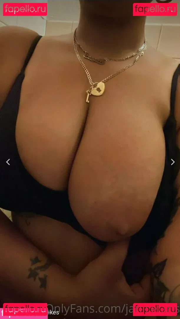 megjanicee Onlyfans Photo Gallery 