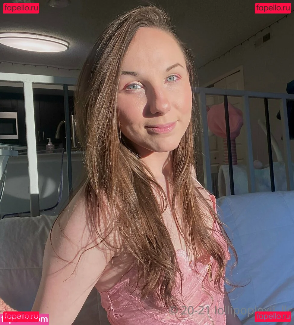 lollipop_lexii Nude Onlyfans Photo 13