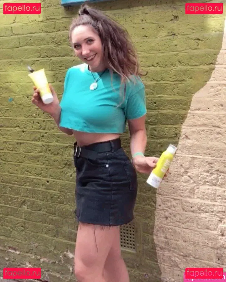 Sophia Ellis Onlyfans Photo Gallery 