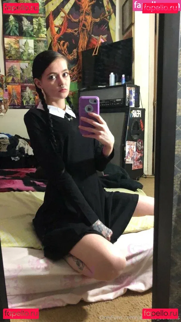 peacheyscreams Onlyfans Photo Gallery 