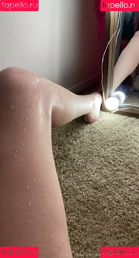 officialstrawberryfields Onlyfans Photo Gallery 