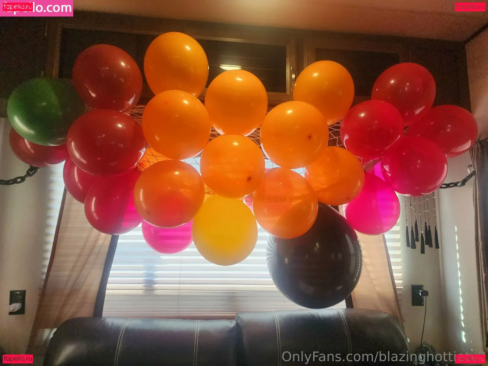 blazinghottietv2 Onlyfans Photo Gallery 