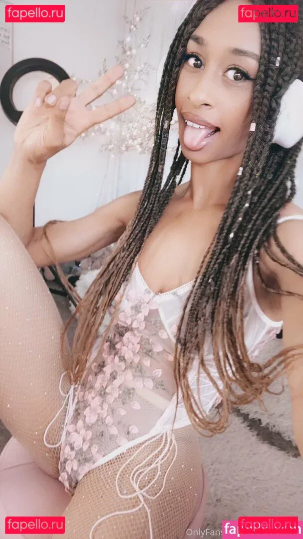 vixi_vee_free Onlyfans Photo Gallery 