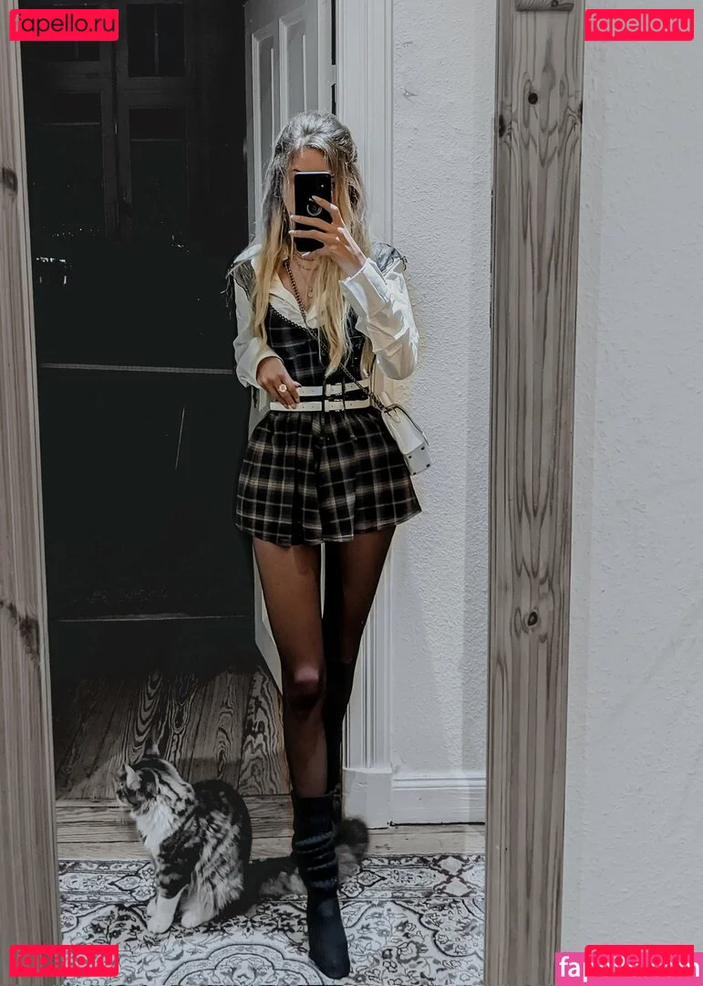 Missessummoner Onlyfans Photo Gallery 