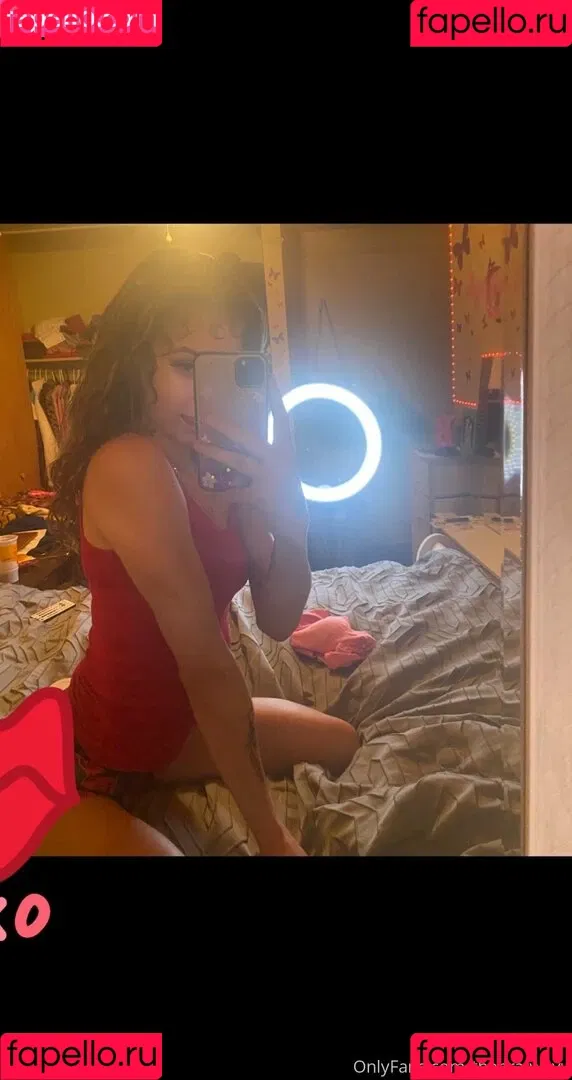thebratwayy Onlyfans Photo Gallery 