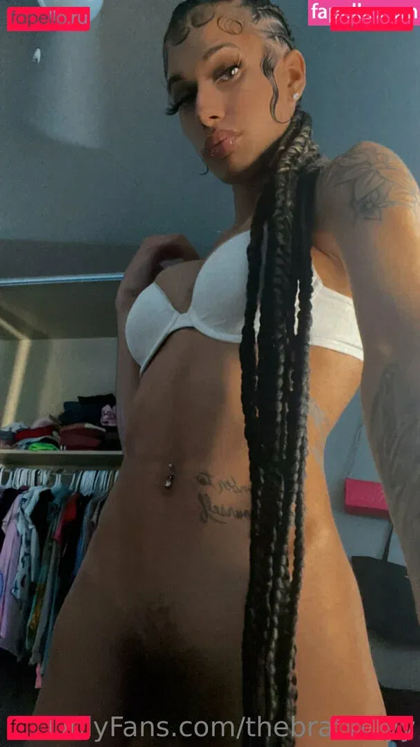 thebratwayy Onlyfans Photo Gallery 