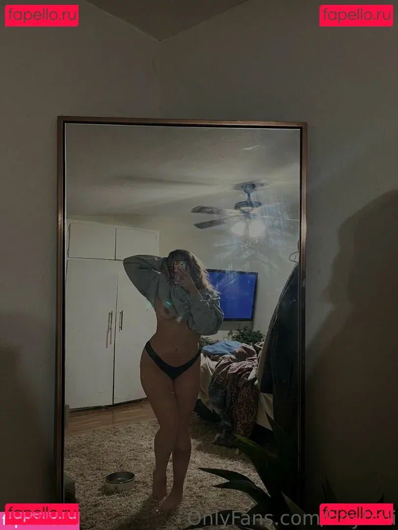 Hailey Gutierrez Onlyfans Photo Gallery 