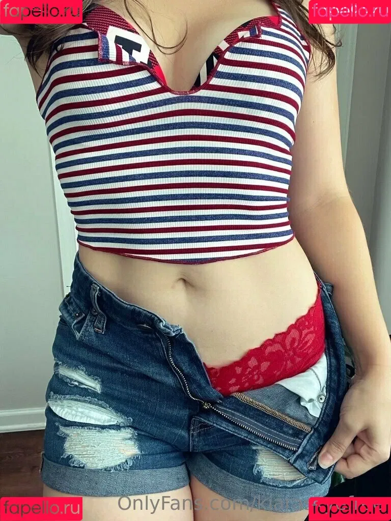 kiaraskyefree Onlyfans Photo Gallery 