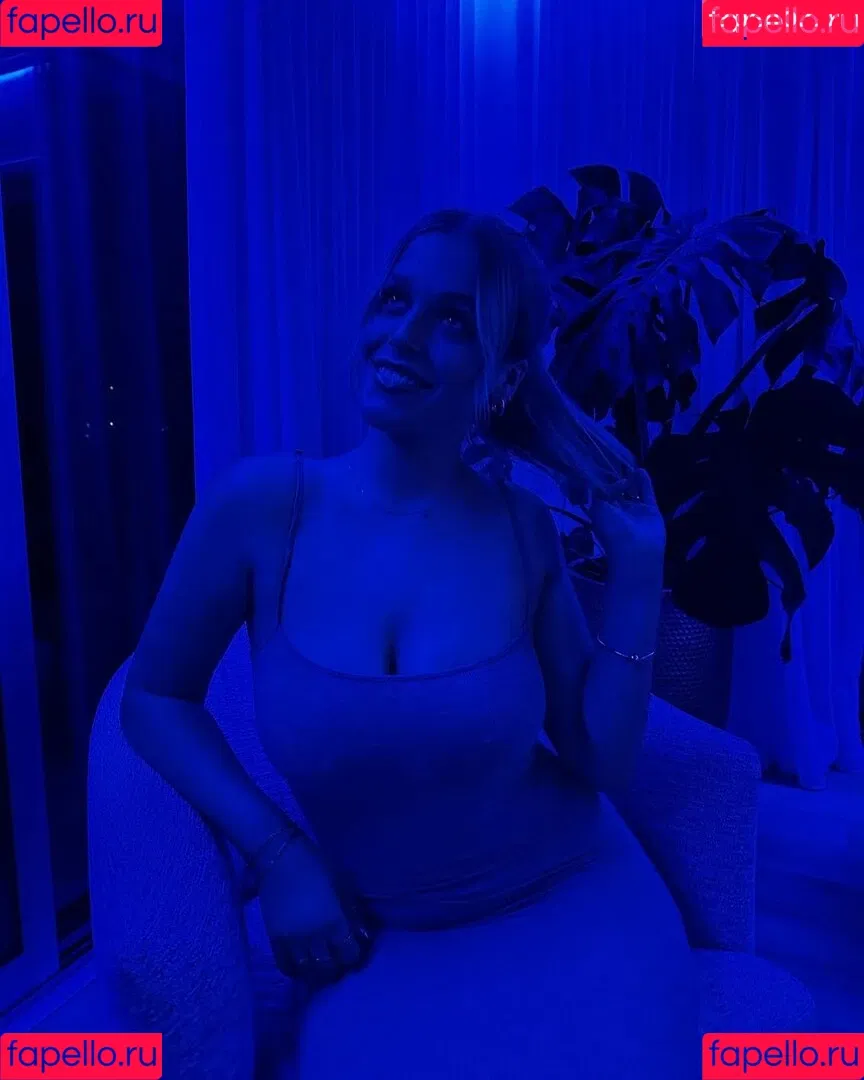 Georgie Cunningham Onlyfans Photo Gallery 