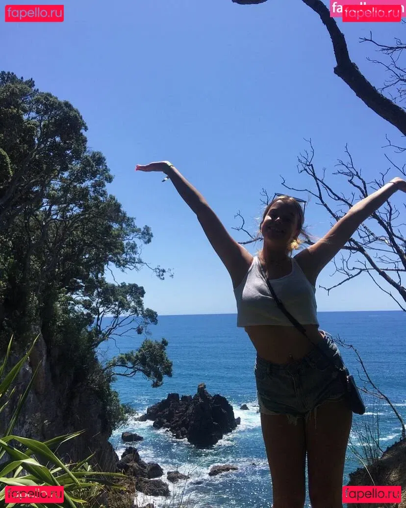 Georgie Cunningham Onlyfans Photo Gallery 