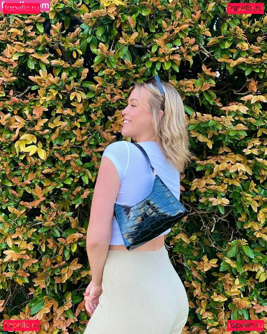 Georgie Cunningham Onlyfans Photo Gallery 