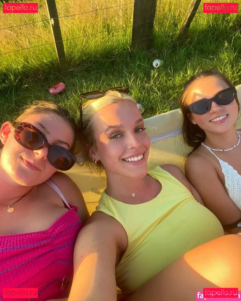 Georgie Cunningham Onlyfans Photo Gallery 