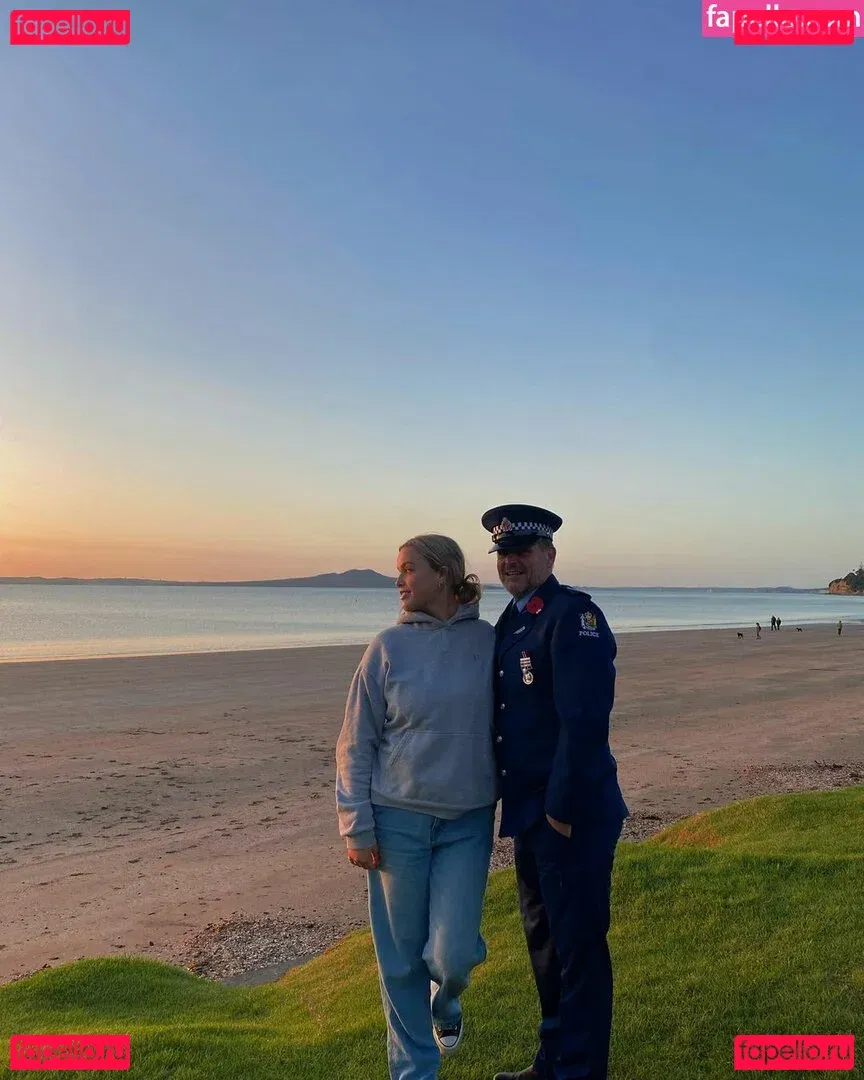 Georgie Cunningham Onlyfans Photo Gallery 