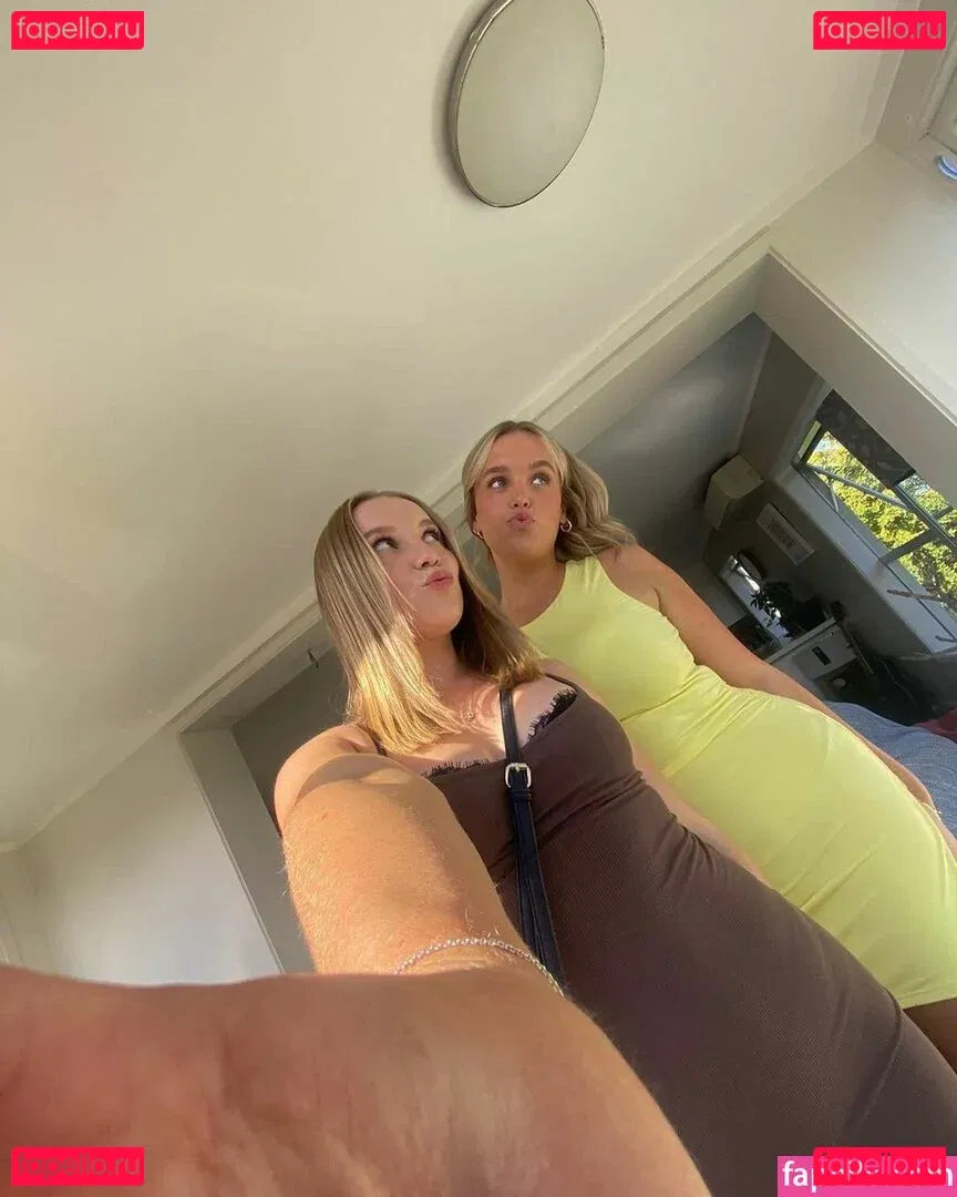 Georgie Cunningham Onlyfans Photo Gallery 