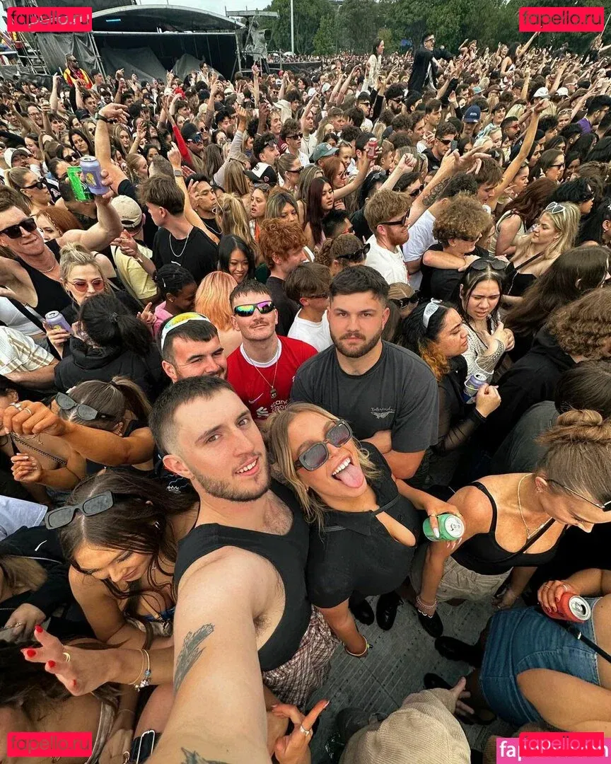 Georgie Cunningham Onlyfans Photo Gallery 