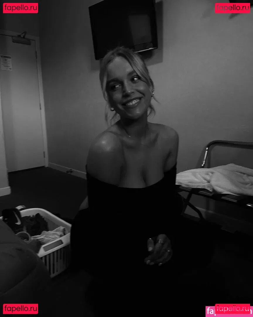 Georgie Cunningham Onlyfans Photo Gallery 