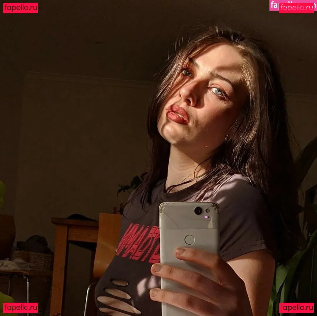 Knightsinclair Onlyfans Photo Gallery 