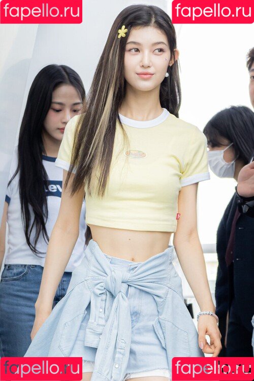 NewJeans Onlyfans Photo Gallery 