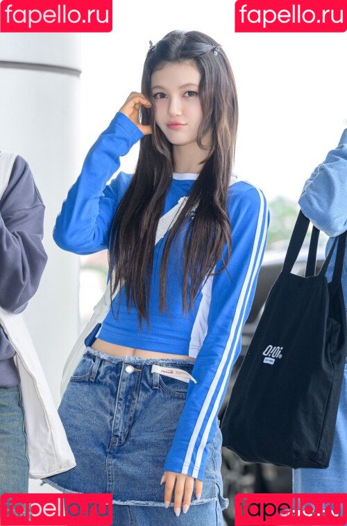 NewJeans Onlyfans Photo Gallery 