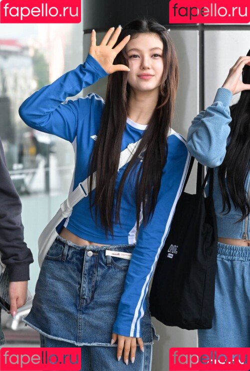 NewJeans Onlyfans Photo Gallery 