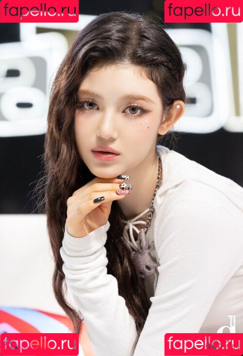 NewJeans Onlyfans Photo Gallery 